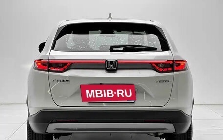 Honda Vezel, 2023 год, 1 921 255 рублей, 5 фотография