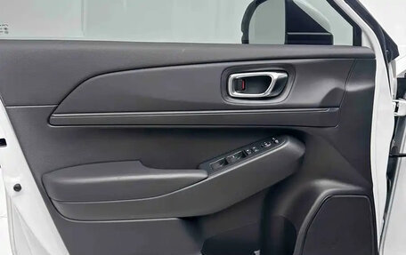 Honda Vezel, 2023 год, 1 921 255 рублей, 8 фотография