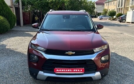 Chevrolet TrailBlazer, 2022 год, 1 680 000 рублей, 2 фотография