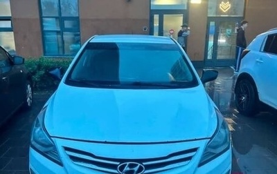 Hyundai Solaris II рестайлинг, 2015 год, 600 000 рублей, 1 фотография