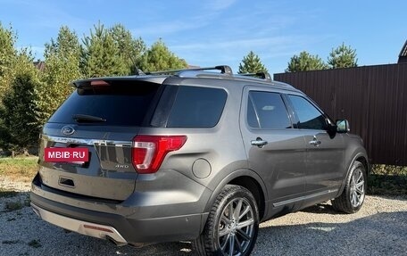 Ford Explorer VI, 2017 год, 2 490 000 рублей, 3 фотография