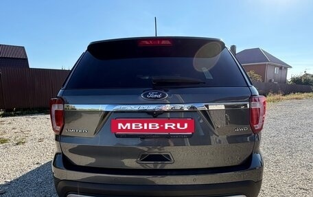 Ford Explorer VI, 2017 год, 2 490 000 рублей, 10 фотография