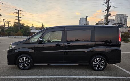 Honda Stepwgn IV, 2018 год, 2 090 000 рублей, 4 фотография