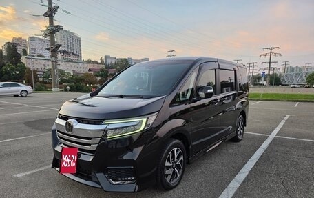 Honda Stepwgn IV, 2018 год, 2 090 000 рублей, 3 фотография