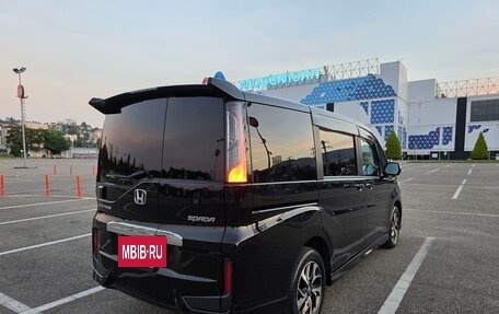 Honda Stepwgn IV, 2018 год, 2 090 000 рублей, 7 фотография