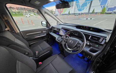 Honda Stepwgn IV, 2018 год, 2 090 000 рублей, 11 фотография