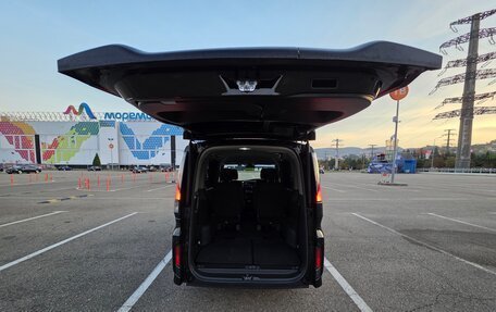 Honda Stepwgn IV, 2018 год, 2 090 000 рублей, 22 фотография