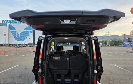 Honda Stepwgn IV, 2018 год, 2 090 000 рублей, 34 фотография