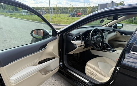 Toyota Camry, 2020 год, 3 050 000 рублей, 11 фотография