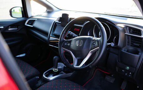 Honda Fit III, 2016 год, 1 300 000 рублей, 11 фотография