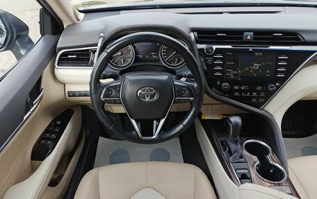Toyota Camry, 2019 год, 2 997 000 рублей, 9 фотография