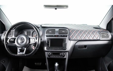 Volkswagen Polo VI (EU Market), 2018 год, 899 000 рублей, 11 фотография
