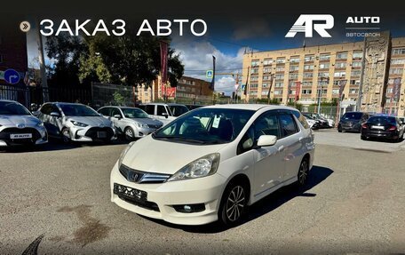Honda Fit Shuttle I рестайлинг, 2012 год, 1 049 000 рублей, 4 фотография