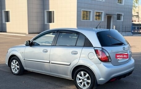 KIA Rio III рестайлинг, 2011 год, 640 000 рублей, 4 фотография