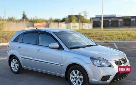 KIA Rio III рестайлинг, 2011 год, 640 000 рублей, 2 фотография