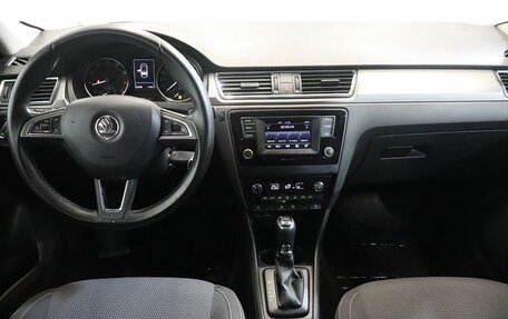 Skoda Rapid I, 2016 год, 1 067 000 рублей, 11 фотография
