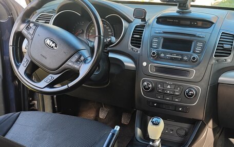 KIA Sorento II рестайлинг, 2014 год, 1 300 000 рублей, 16 фотография
