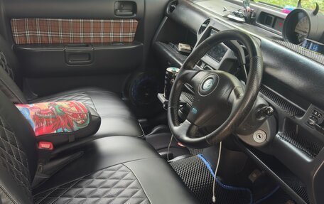 Toyota bB I рестайлинг, 2002 год, 600 000 рублей, 7 фотография