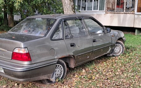 Daewoo Nexia I рестайлинг, 2004 год, 35 000 рублей, 5 фотография