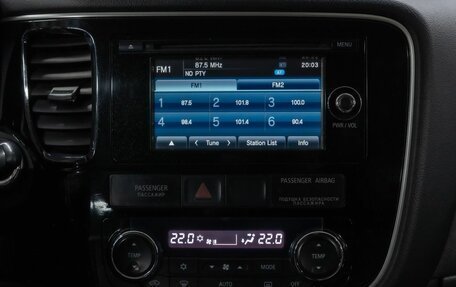 Mitsubishi Outlander III рестайлинг 3, 2012 год, 1 599 000 рублей, 20 фотография