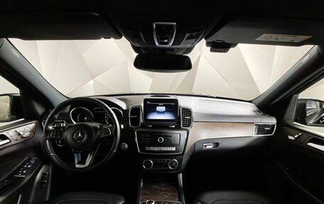 Mercedes-Benz GLS, 2018 год, 4 249 000 рублей, 14 фотография