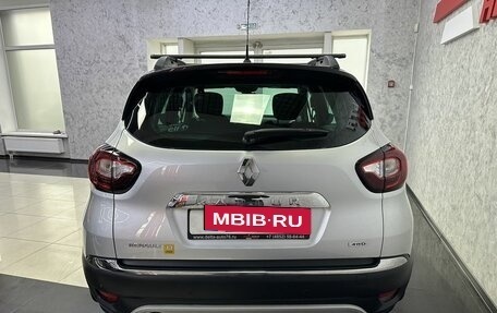 Renault Kaptur I рестайлинг, 2017 год, 1 565 000 рублей, 4 фотография