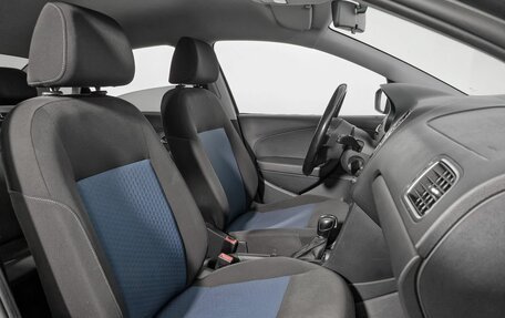 Volkswagen Polo VI (EU Market), 2013 год, 699 000 рублей, 9 фотография