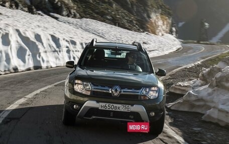 Renault Duster I рестайлинг, 2017 год, 1 340 000 рублей, 3 фотография