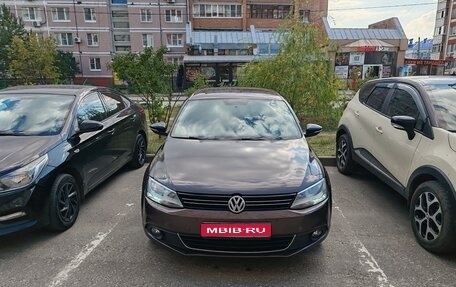 Volkswagen Jetta VI, 2014 год, 1 065 000 рублей, 1 фотография