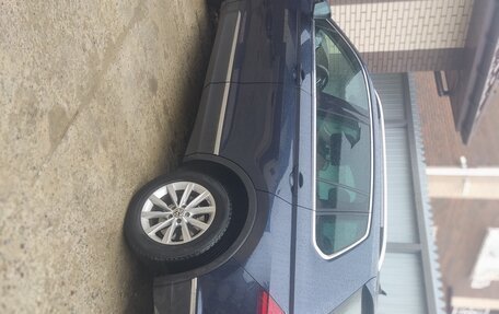 Volkswagen Tiguan II, 2017 год, 2 849 999 рублей, 2 фотография