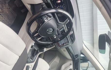 Volkswagen Tiguan II, 2017 год, 2 849 999 рублей, 10 фотография