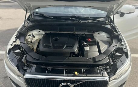 Volvo XC60 II, 2018 год, 3 126 000 рублей, 10 фотография