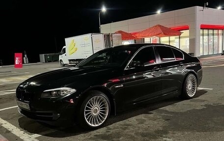 BMW 5 серия, 2012 год, 1 750 000 рублей, 3 фотография