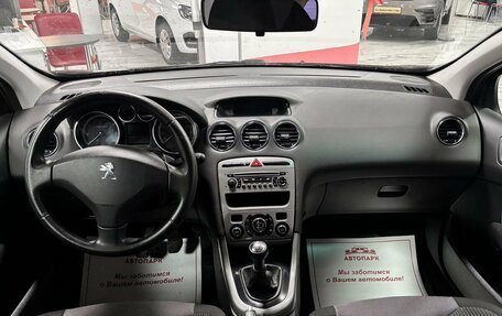 Peugeot 308 II, 2011 год, 569 000 рублей, 14 фотография