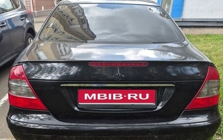 Mercedes-Benz E-Класс, 2006 год, 950 000 рублей, 3 фотография