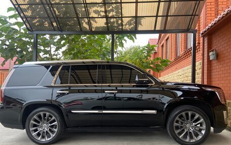 Cadillac Escalade IV, 2016 год, 4 500 000 рублей, 3 фотография
