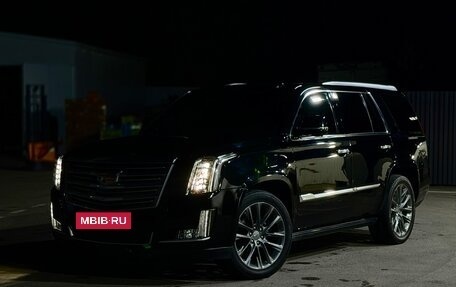 Cadillac Escalade IV, 2016 год, 4 500 000 рублей, 2 фотография