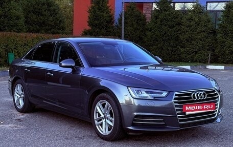 Audi A4, 2018 год, 2 150 000 рублей, 3 фотография