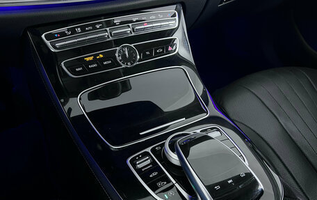 Mercedes-Benz CLS, 2018 год, 3 899 000 рублей, 17 фотография