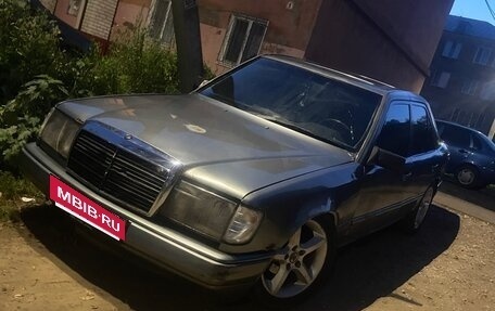 Mercedes-Benz W124, 1987 год, 200 000 рублей, 3 фотография