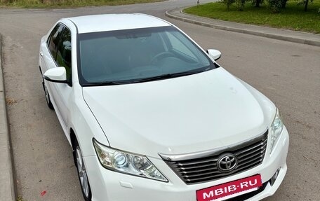 Toyota Camry, 2012 год, 1 430 000 рублей, 2 фотография