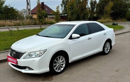 Toyota Camry, 2012 год, 1 430 000 рублей, 4 фотография
