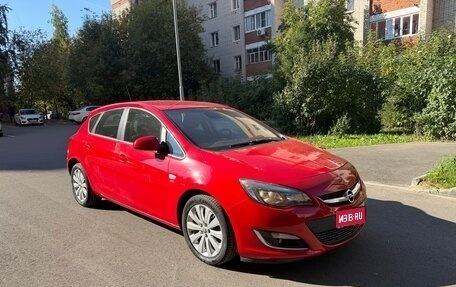 Opel Astra J, 2013 год, 795 000 рублей, 1 фотография