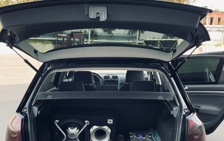 Volkswagen Golf V, 2003 год, 550 000 рублей, 10 фотография
