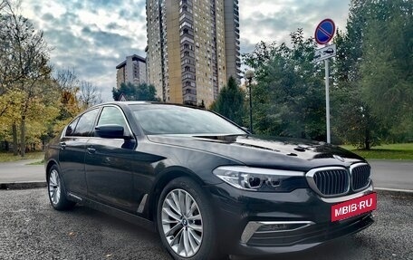 BMW 5 серия, 2019 год, 4 300 000 рублей, 3 фотография