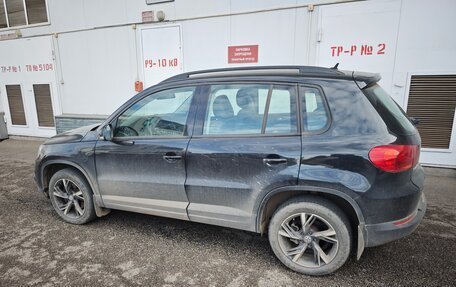 Volkswagen Tiguan I, 2013 год, 700 000 рублей, 3 фотография