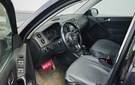Volkswagen Tiguan I, 2013 год, 700 000 рублей, 4 фотография