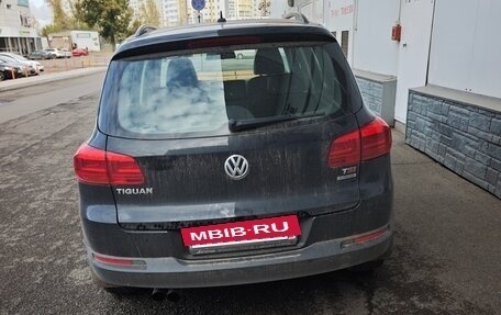 Volkswagen Tiguan I, 2013 год, 700 000 рублей, 2 фотография