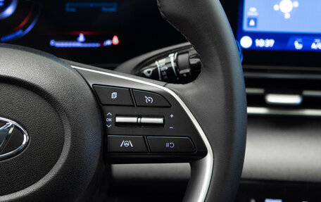 Hyundai Elantra, 2022 год, 2 190 000 рублей, 16 фотография
