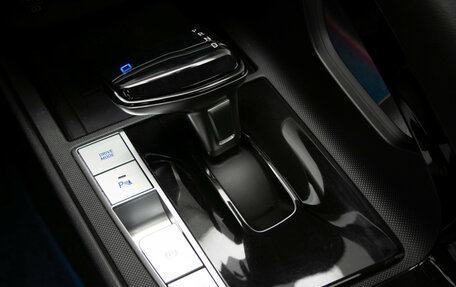 Hyundai Elantra, 2022 год, 2 190 000 рублей, 20 фотография